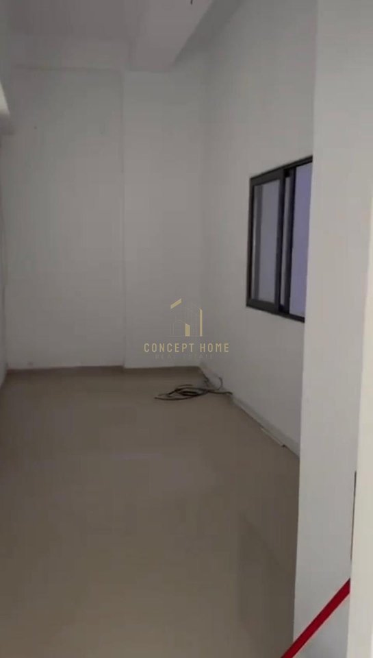 Negozio in Vendita a Yzberisht, Tirana - 250000€ | 125 m²