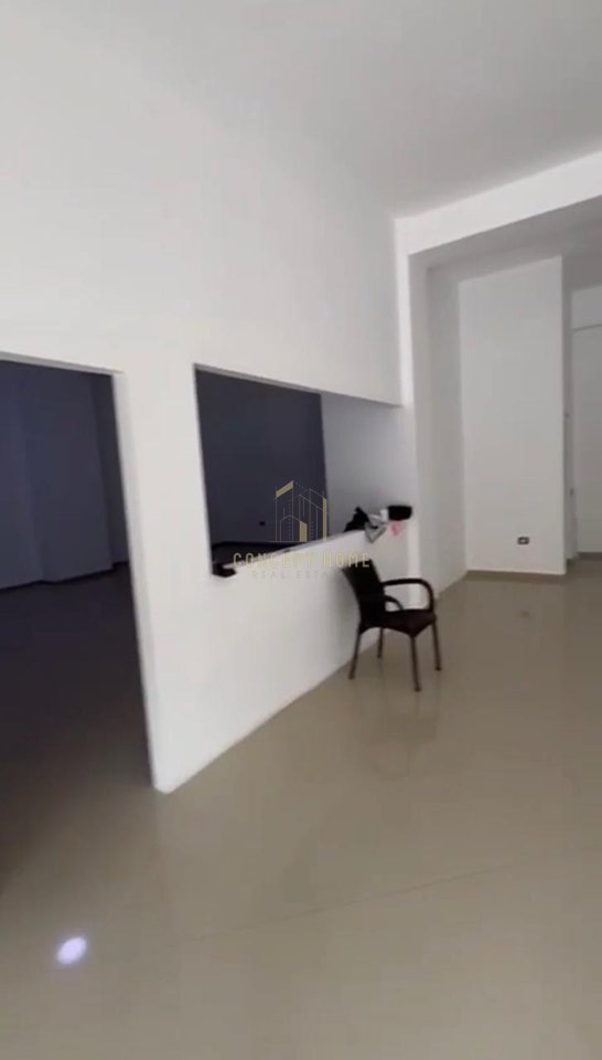 Negozio in Vendita a Yzberisht, Tirana - 250000€ | 125 m²