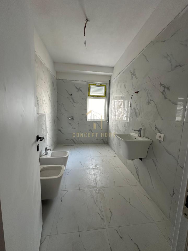 Apartment 2+1+Parking For Sale in Kamez, Tirana - 113,000€ | 101.06 m²