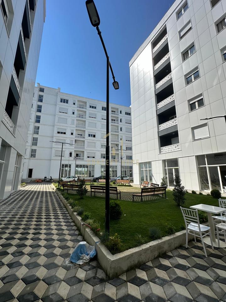Apartment 2+1+Parking For Sale in Kamez, Tirana - 113,000€ | 101.06 m²