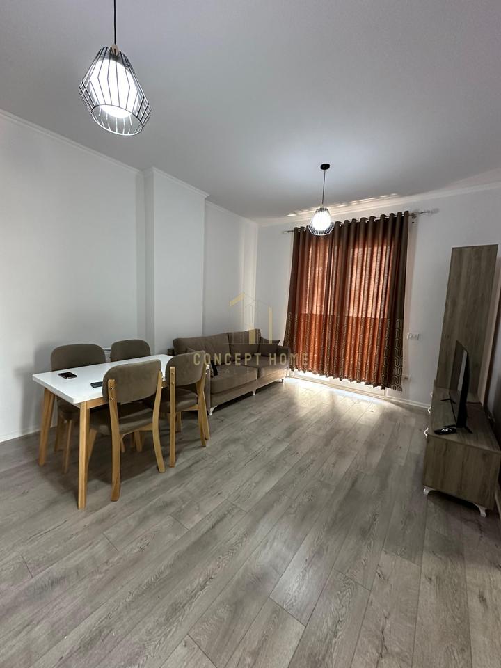 Apartament Modern 1+1 Me Qira në Kamez, Tiranë - 450€ | 65 m²