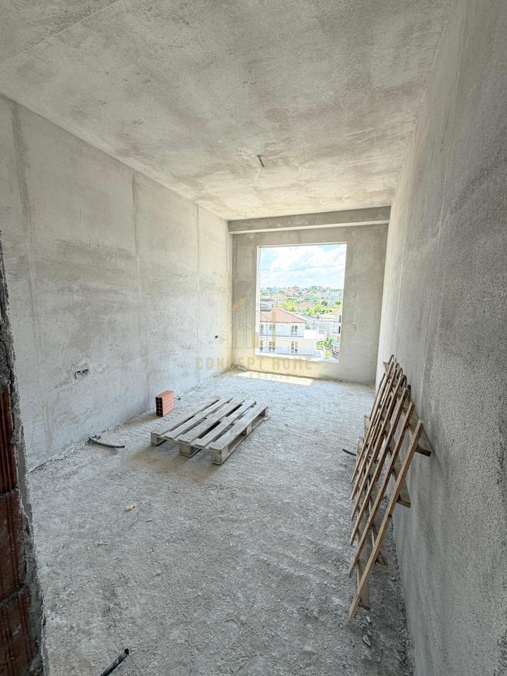 Shitet Apartament 2+1 ne Koder Kamez