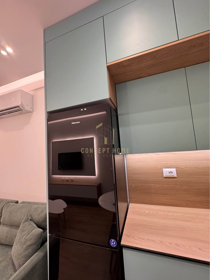 Jepet me qera apartament 1+1+Post Parkimi ne Ali Dem.