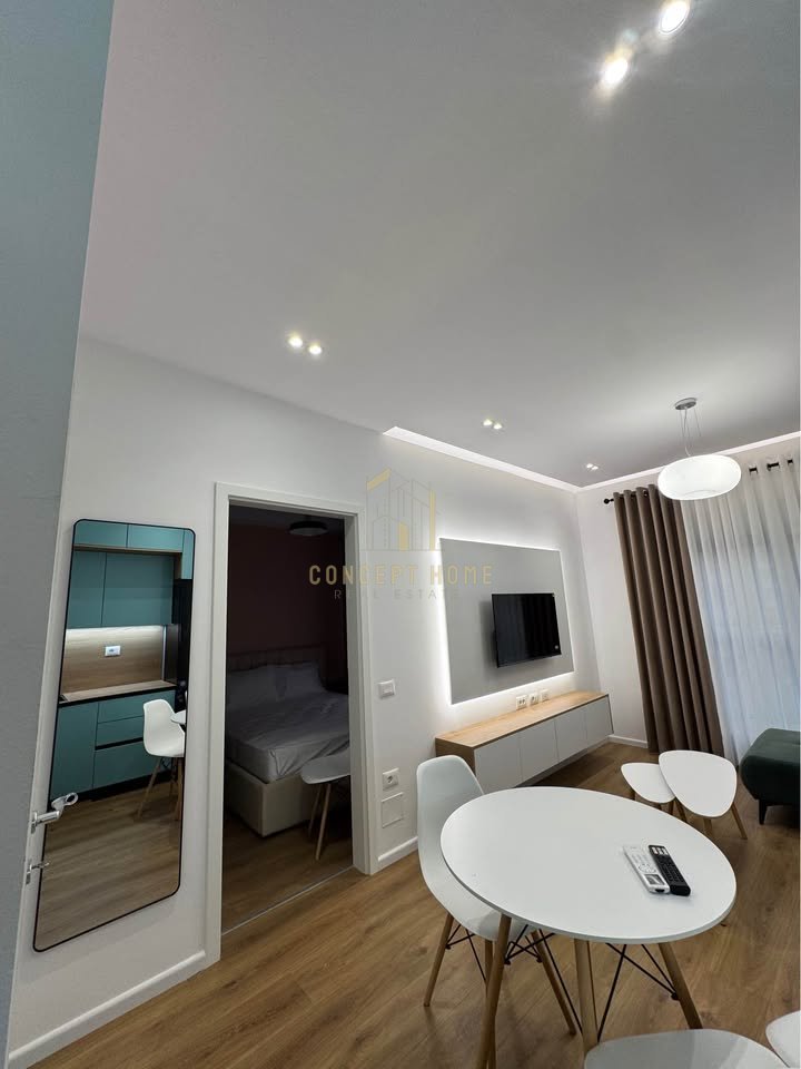Jepet me qera apartament 1+1+Post Parkimi ne Ali Dem.