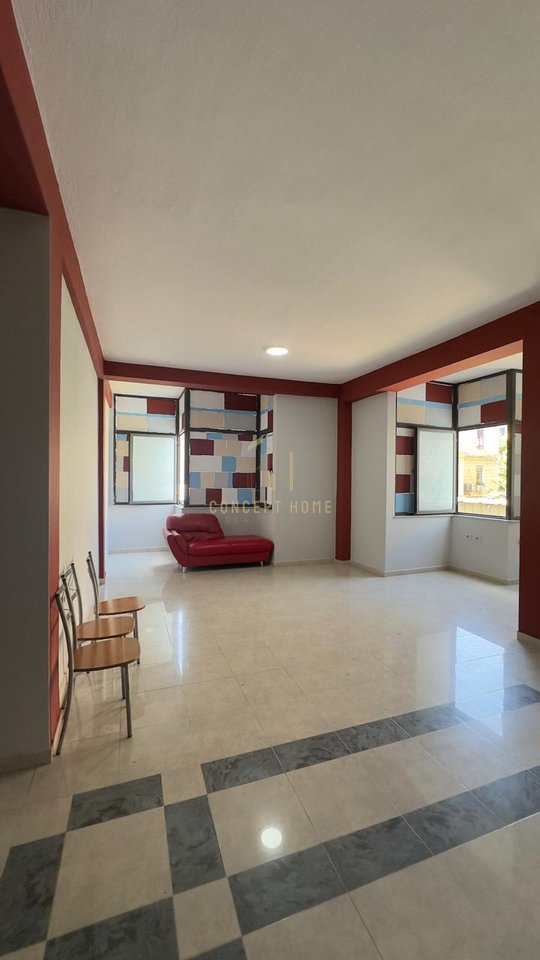 Premises for rent in the Center