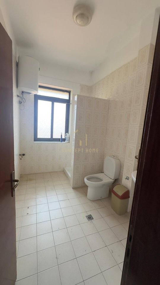 Premises for rent in the Center