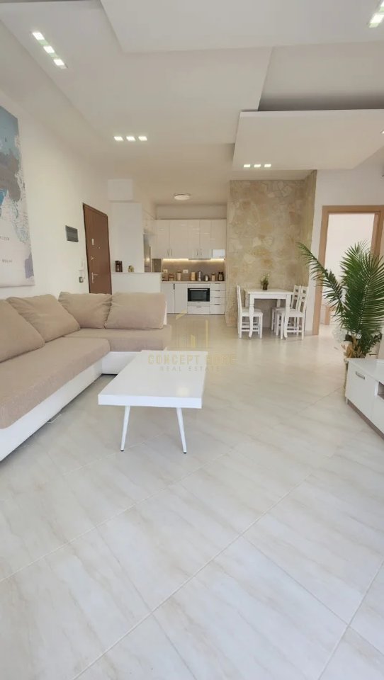 Apartament 3+1 Me Qira në Liqeni i Thatë, Tiranë - 900€ | 100 m²