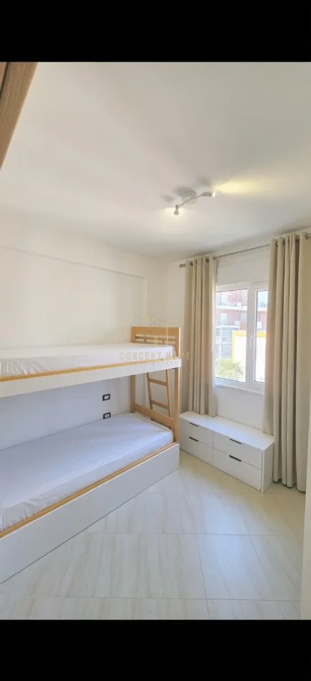 Apartament 3+1 Me Qira në Liqeni i Thatë, Tiranë - 900€ | 100 m²