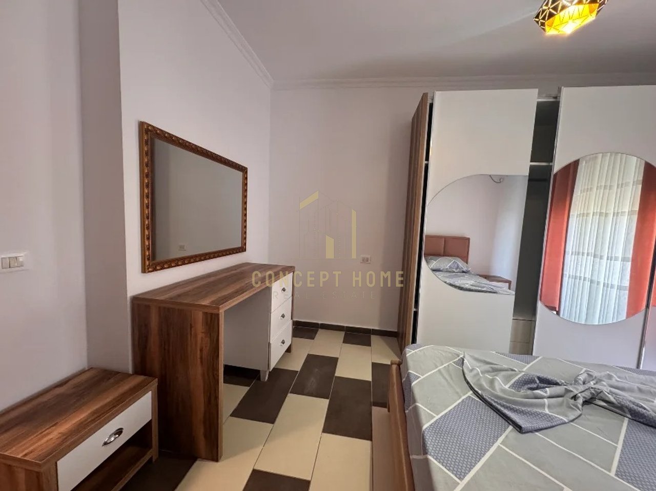 Jepet me qera apartament 1+1 ne Fresk