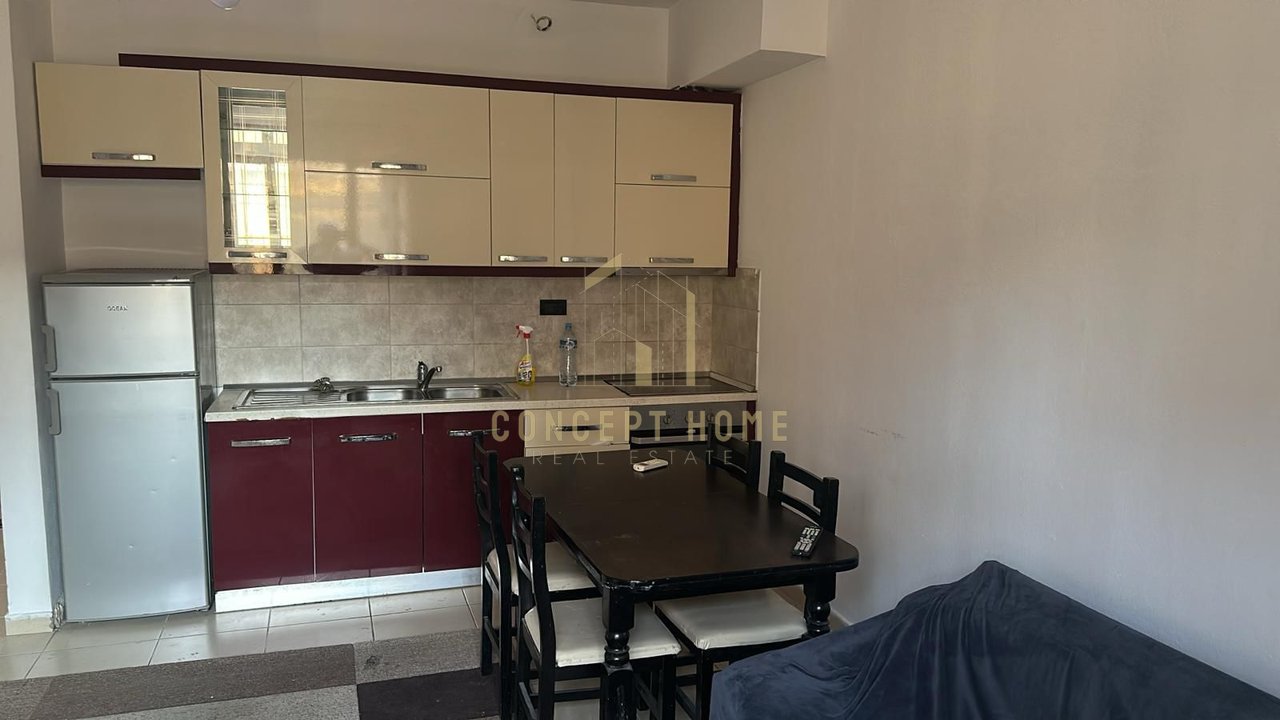 Apartament 1+1 Me Qira tek Selvia, Tiranë - 50.000 Leke | 70 m²