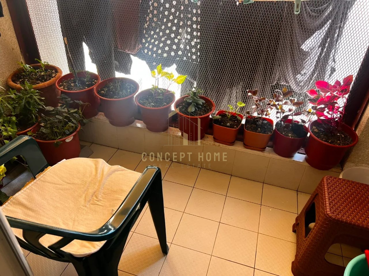Shitet apartament 2+1 te 21 Dhjetori (Kompleksi Magnet)