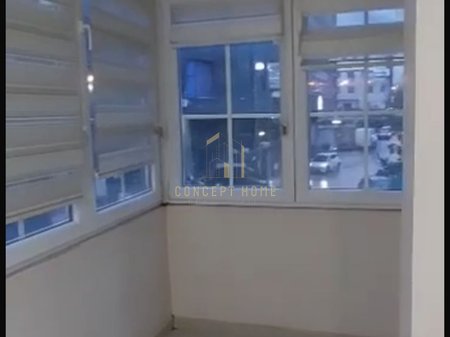 Business premises for rent at "5 Maji"/600 euros