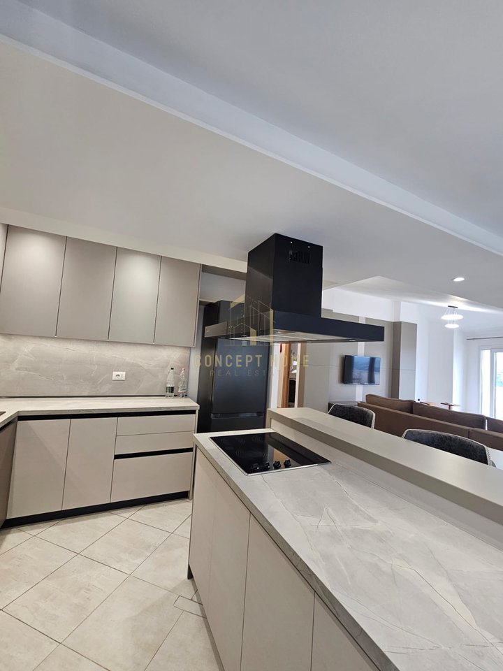 2+1+2 Apartment for Rent in Fresk Tirana - 700€ | 170 m²