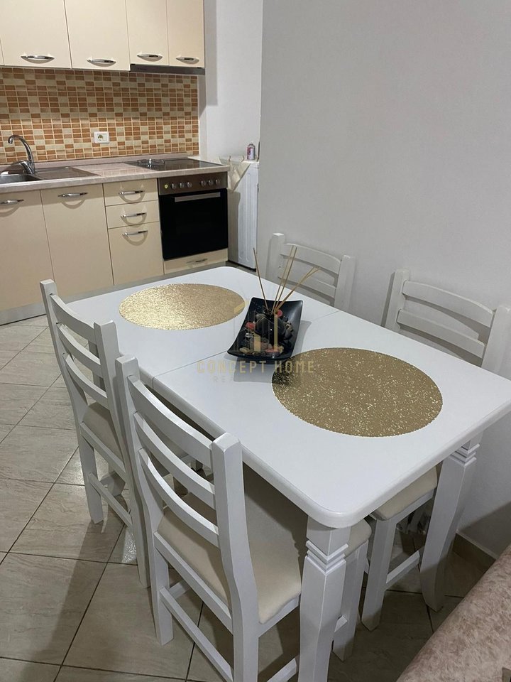 Apartment 2+1 for sale in Kombinat