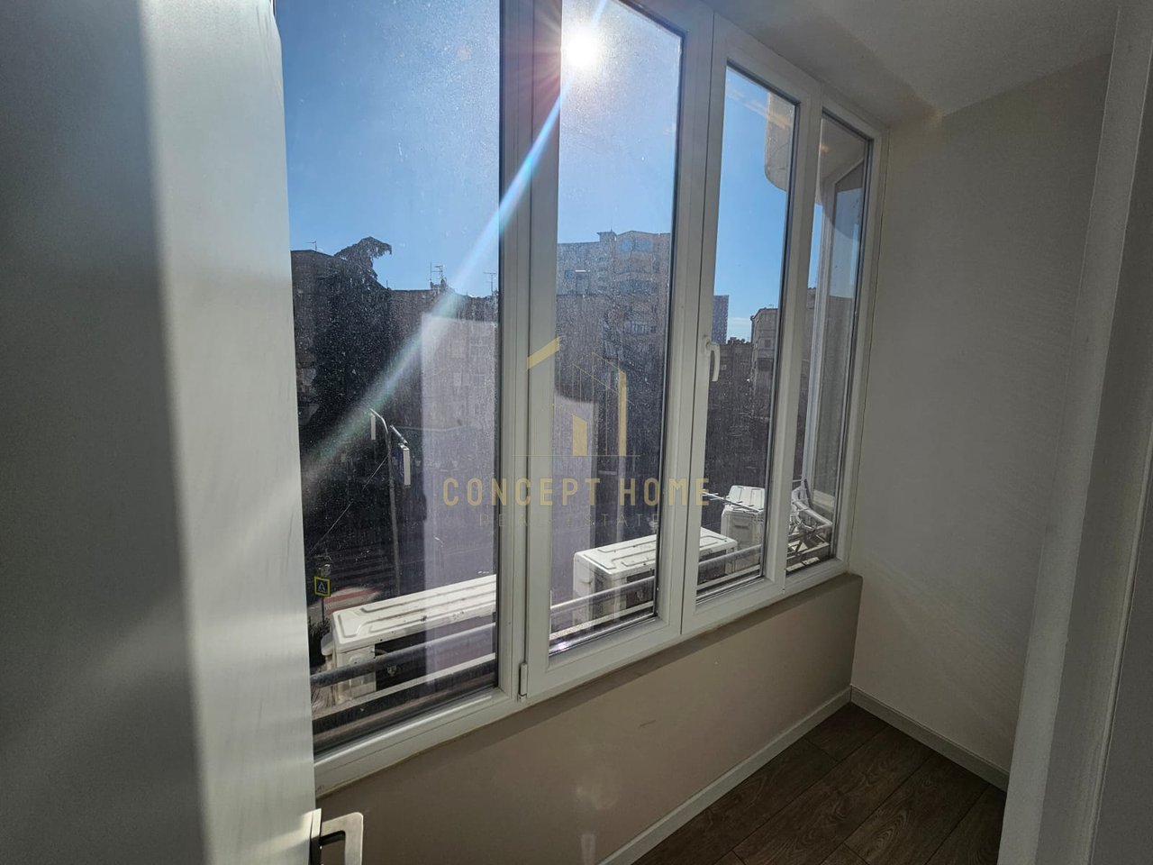 Shitet apartament 2+1+Garzoniere ne Zog te Zi.