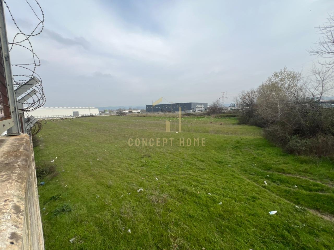 Shitet Toke   Autostrada Tirane-Durres