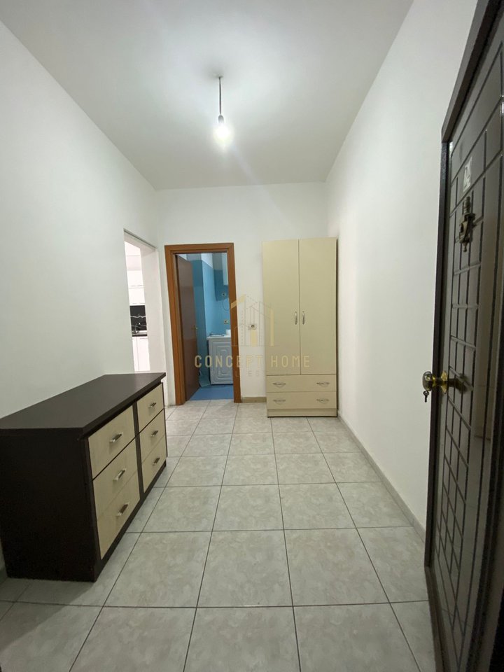 1+1 Apartment for rent at Kthesa E Kamzes/38,000 lekë