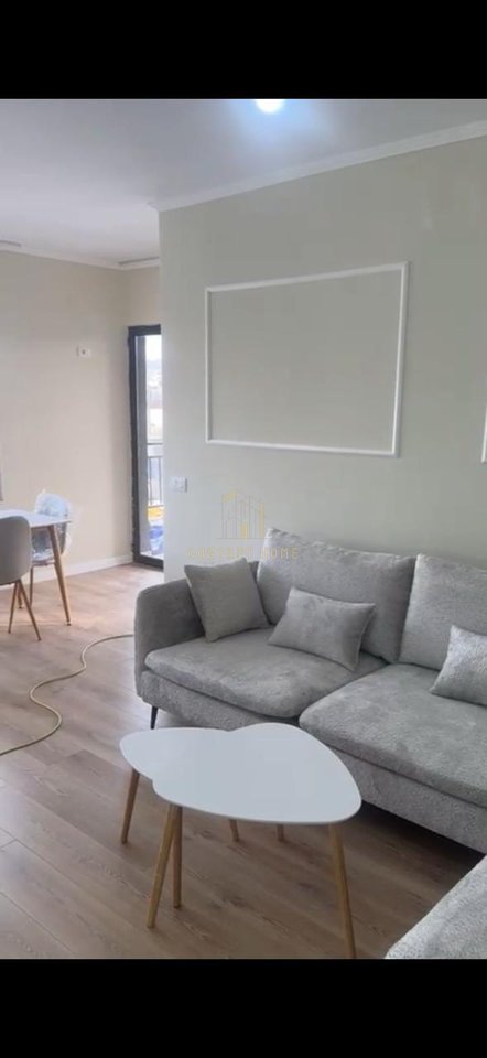 Jepet me qera Apartament 1+1 Prane Doganes
