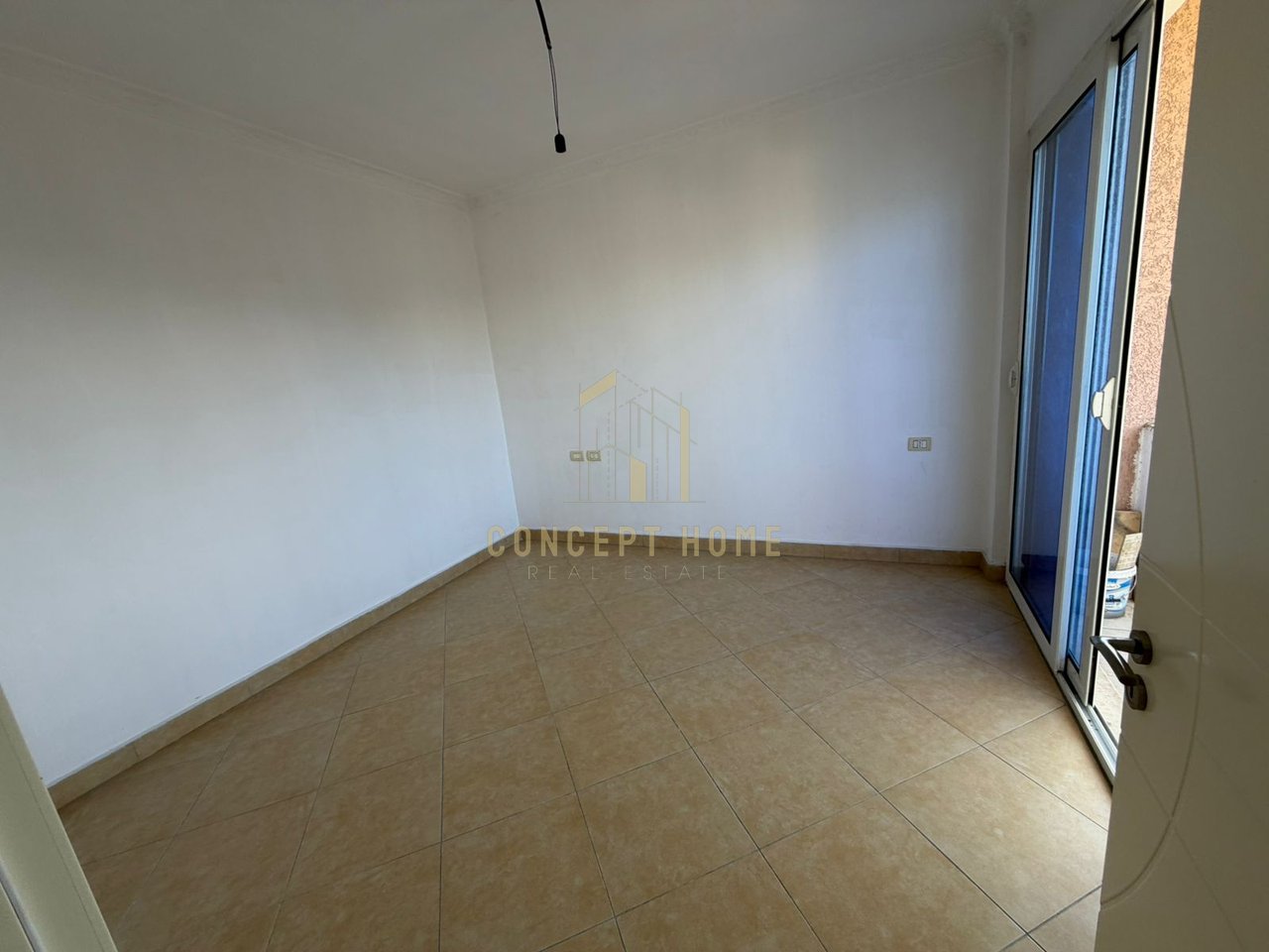 Appartamento 1+1 in Vendita all'Istituto Agricolo, Istituto Kamëz - 70.000€ | 1+1