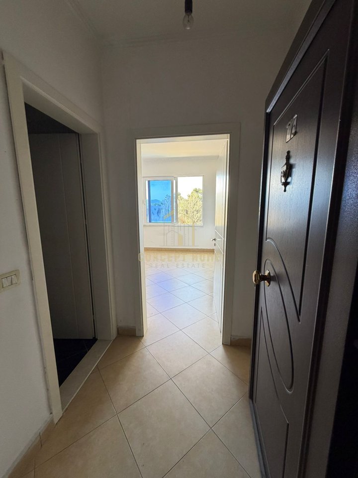 Appartamento 1+1 in Vendita all'Istituto Agricolo, Istituto Kamëz - 70.000€ | 1+1