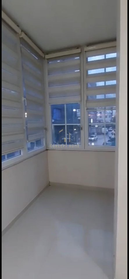 Business premises for rent at "5 Maji"/600 euros