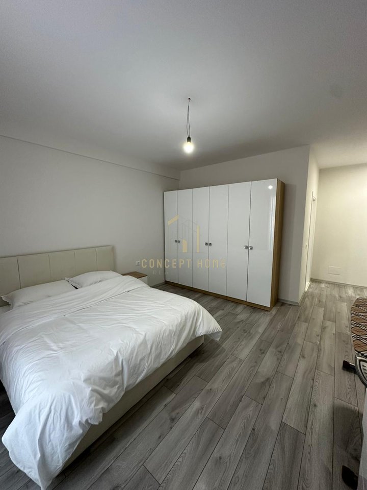 Appartamento 2+1+2 in Affitto a Kamëz - 500€ | 117 m²