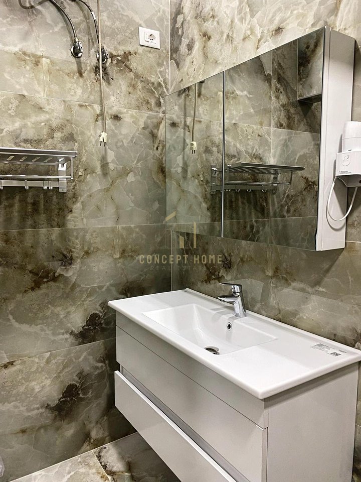 Appartamento 2+1 in Affitto nel Giardino Zoologico/Lago Secco Tirana - 800€ | 100 m²