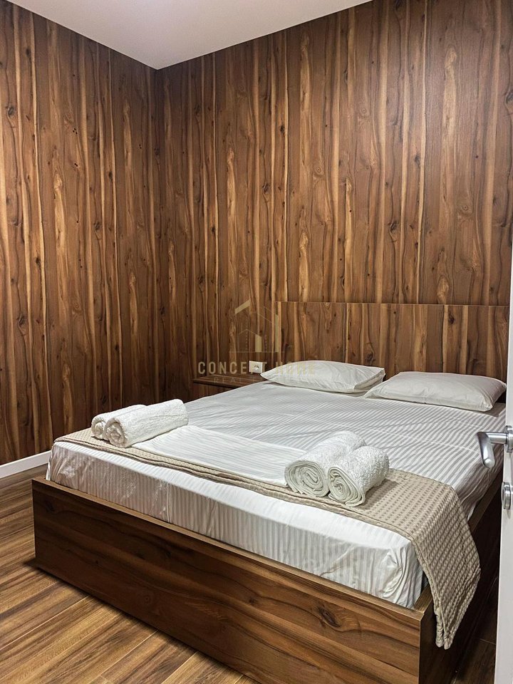 Appartamento 2+1 in Affitto nel Giardino Zoologico/Lago Secco Tirana - 800€ | 100 m²