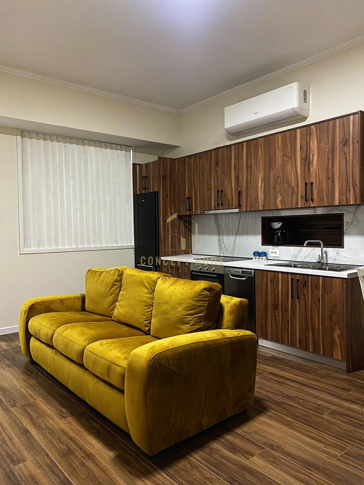 Appartamento 2+1 in Affitto nel Giardino Zoologico/Lago Secco Tirana - 800€ | 100 m²