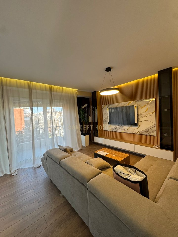 For rent: 2+1+2 apartment + Parking Space, Botanical Garden / 1200 euros