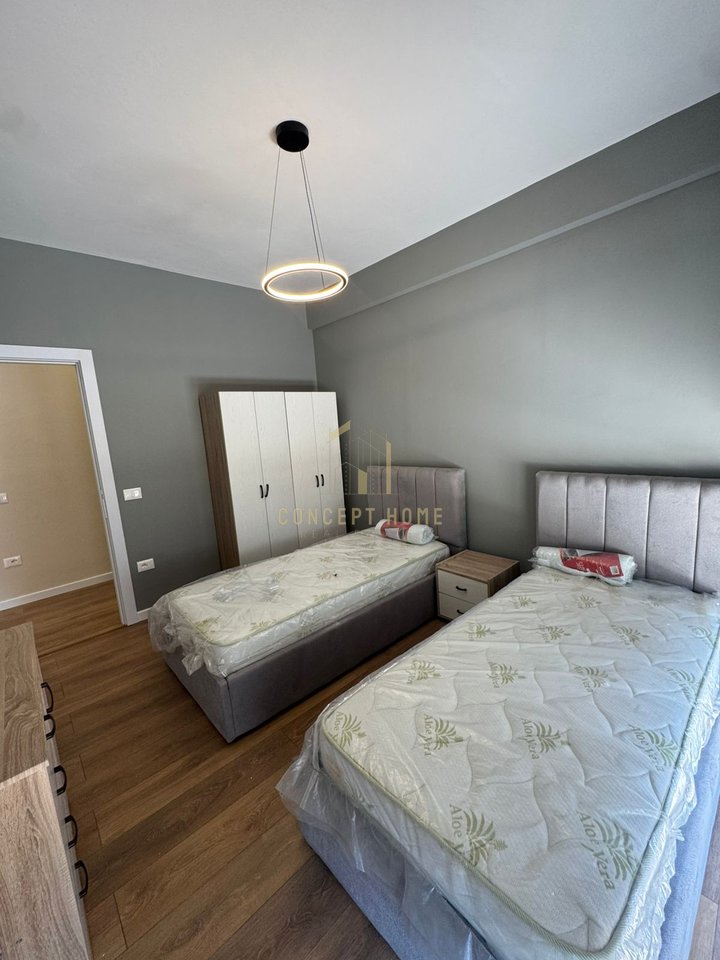 For rent: 2+1+2 apartment + Parking Space, Botanical Garden / 1200 euros