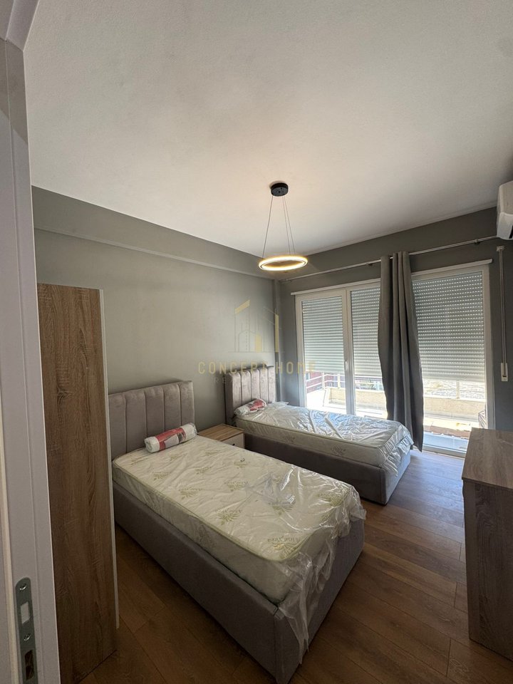 For rent: 2+1+2 apartment + Parking Space, Botanical Garden / 1200 euros