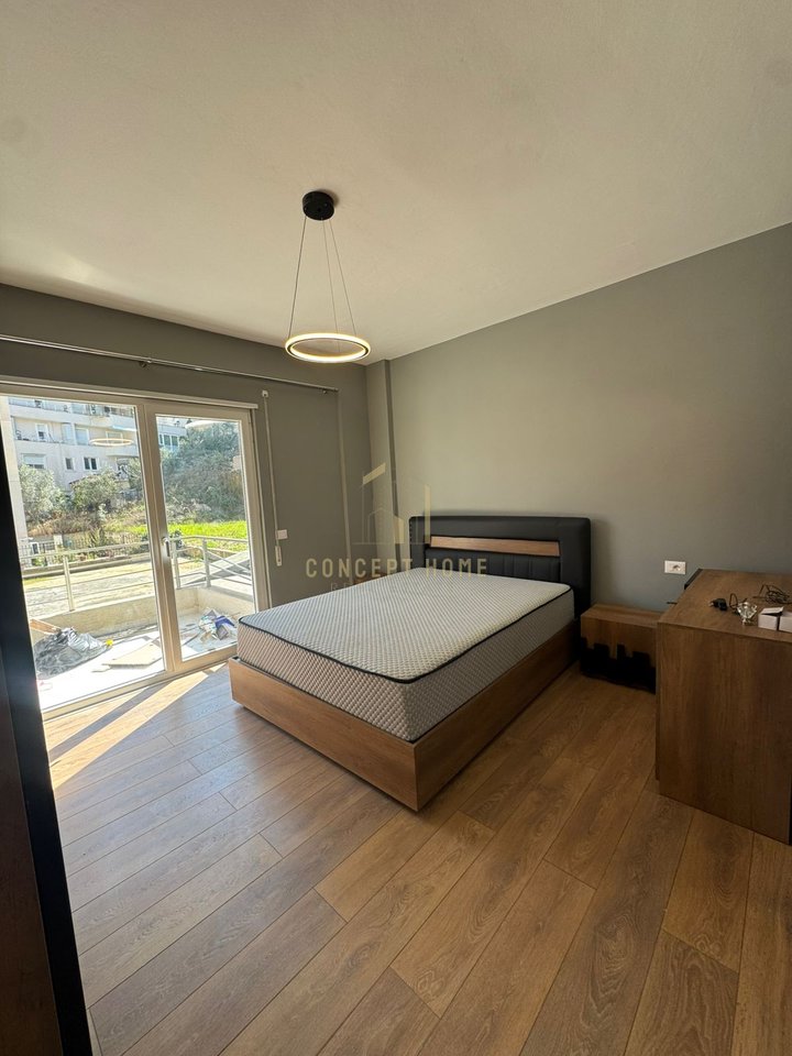 For rent: 2+1+2 apartment + Parking Space, Botanical Garden / 1200 euros