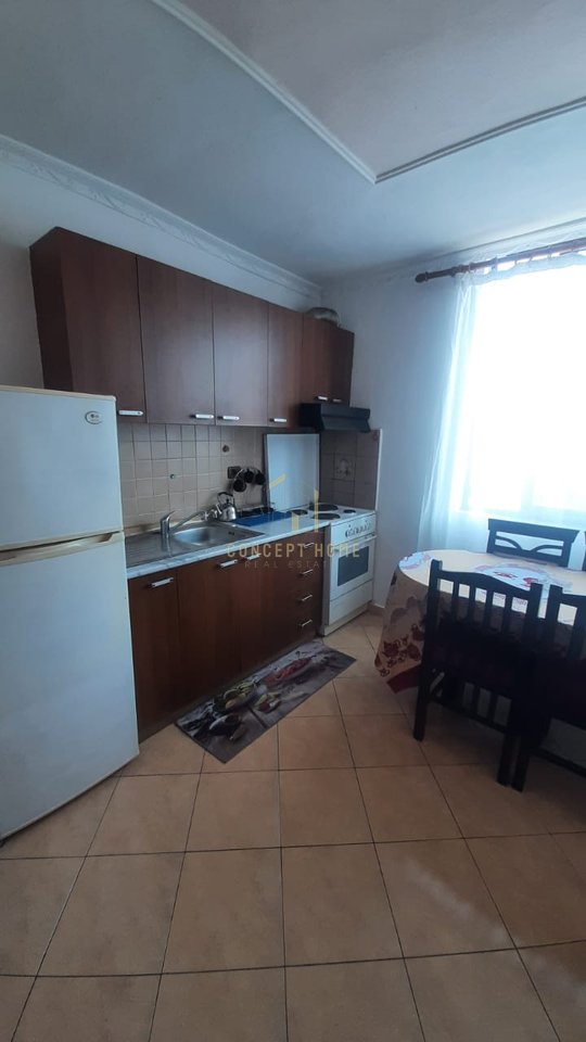 Apartament 2+1 Me Qira në Xhamllik, Tirana - 550€ | 70 m²
