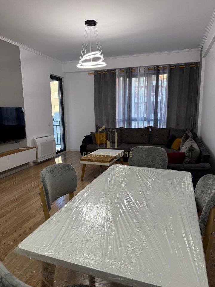 Appartamento 1+1 in vendita ad Astir