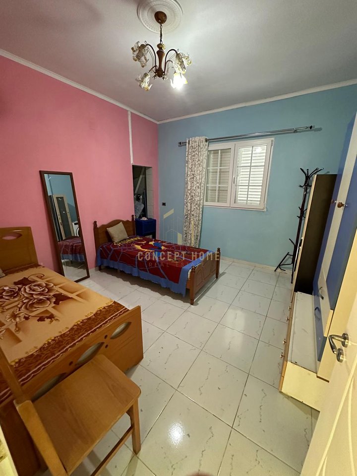 Private 2-Story House for Rent in Laknas / Kamëz - 500€ | 300 m²