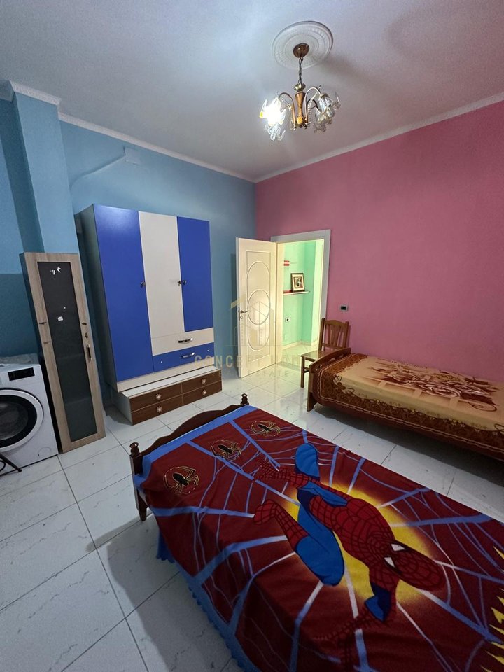 Private 2-Story House for Rent in Laknas / Kamëz - 500€ | 300 m²