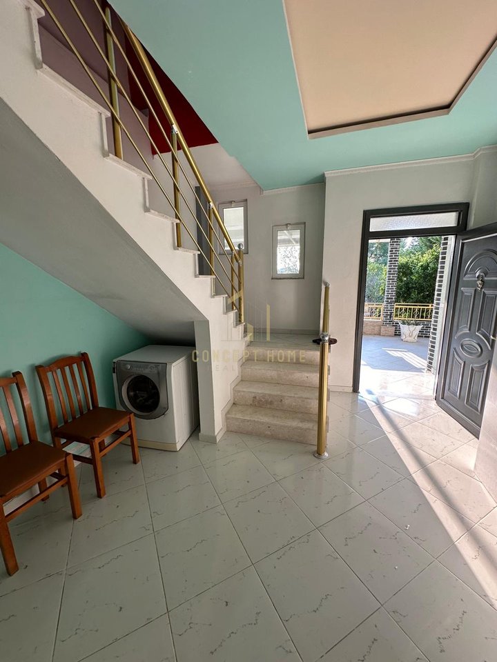 Private 2-Story House for Rent in Laknas / Kamëz - 500€ | 300 m²