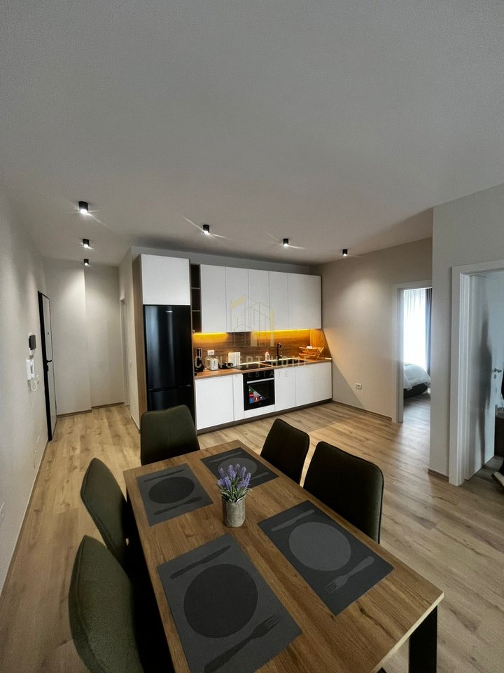 Appartamento 2+1 in vendita a Kamez