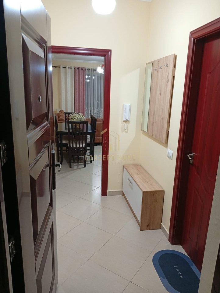Apartament 2+1+2 me qera Astir