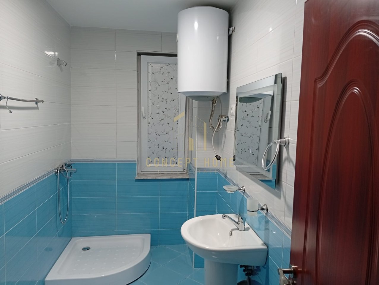 Apartament 2+1+2 me qera Astir