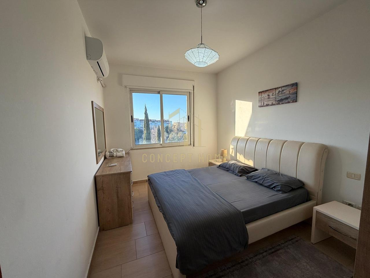 Apartament me qera 1+1 pranë Kopshtit Botanik  70,000 Lekë