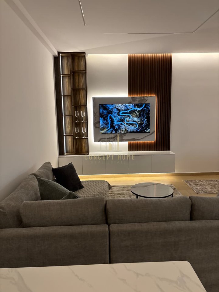 Appartamento in affitto 1+1 vicino al Giardino Botanico. 80.000 Lek al mese