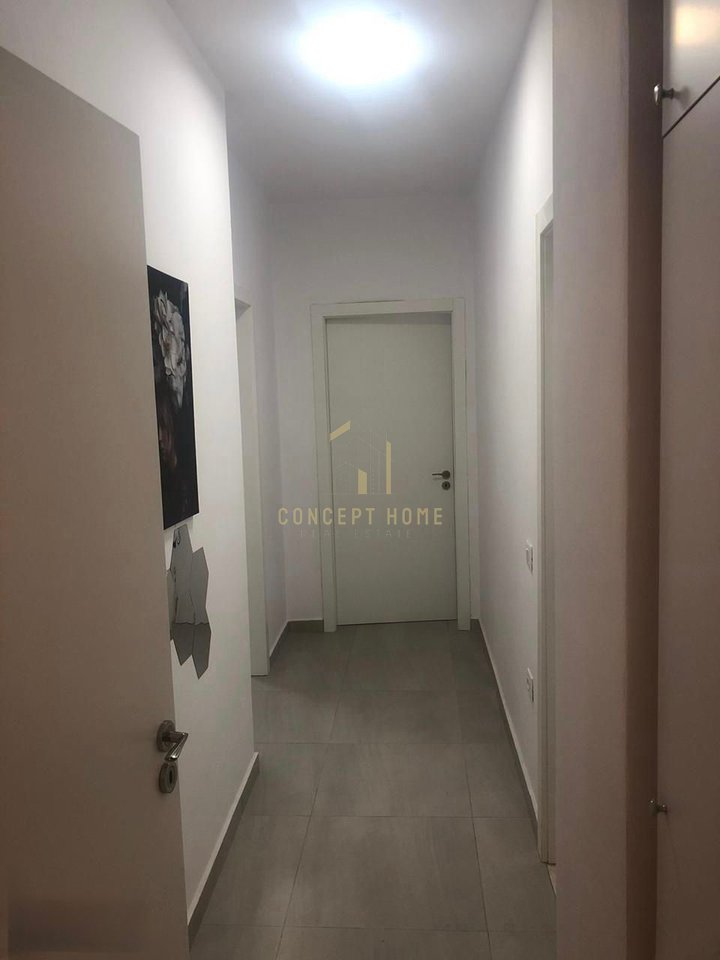 Shitet Apartament 3+1 – Vila Gold, Selvia, Tiranë
