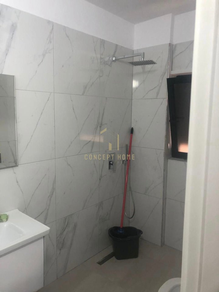 Shitet Apartament 3+1 – Vila Gold, Selvia, Tiranë