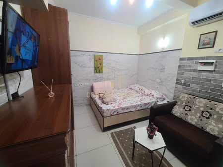 Studio apartment – 5 Maji Street 320€