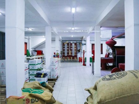 Shitet Ambient Biznesi – Pranë Urës Dajlanit, Durrës