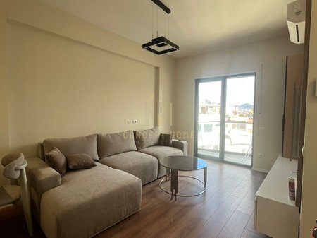 Jepet me qera  1+1+ post parkimi ne Astir.