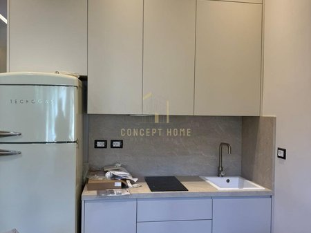 Jepet qera Apartament 1+1 , tek Selvia