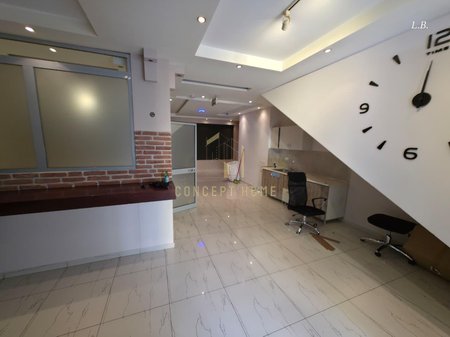 Business premises for rent, at Selvia